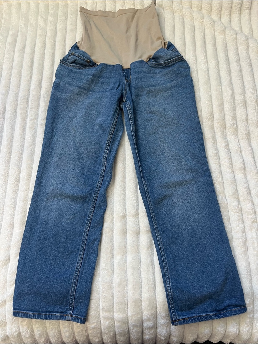 Maternity Straight-Leg Capri Jeans by Indigo Blue in Medium